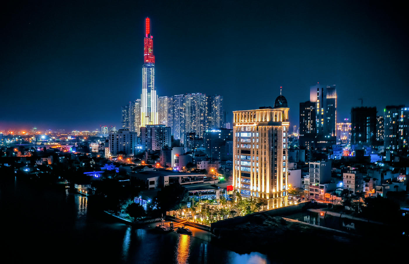 Background Hội Sở Đất Xanh Group